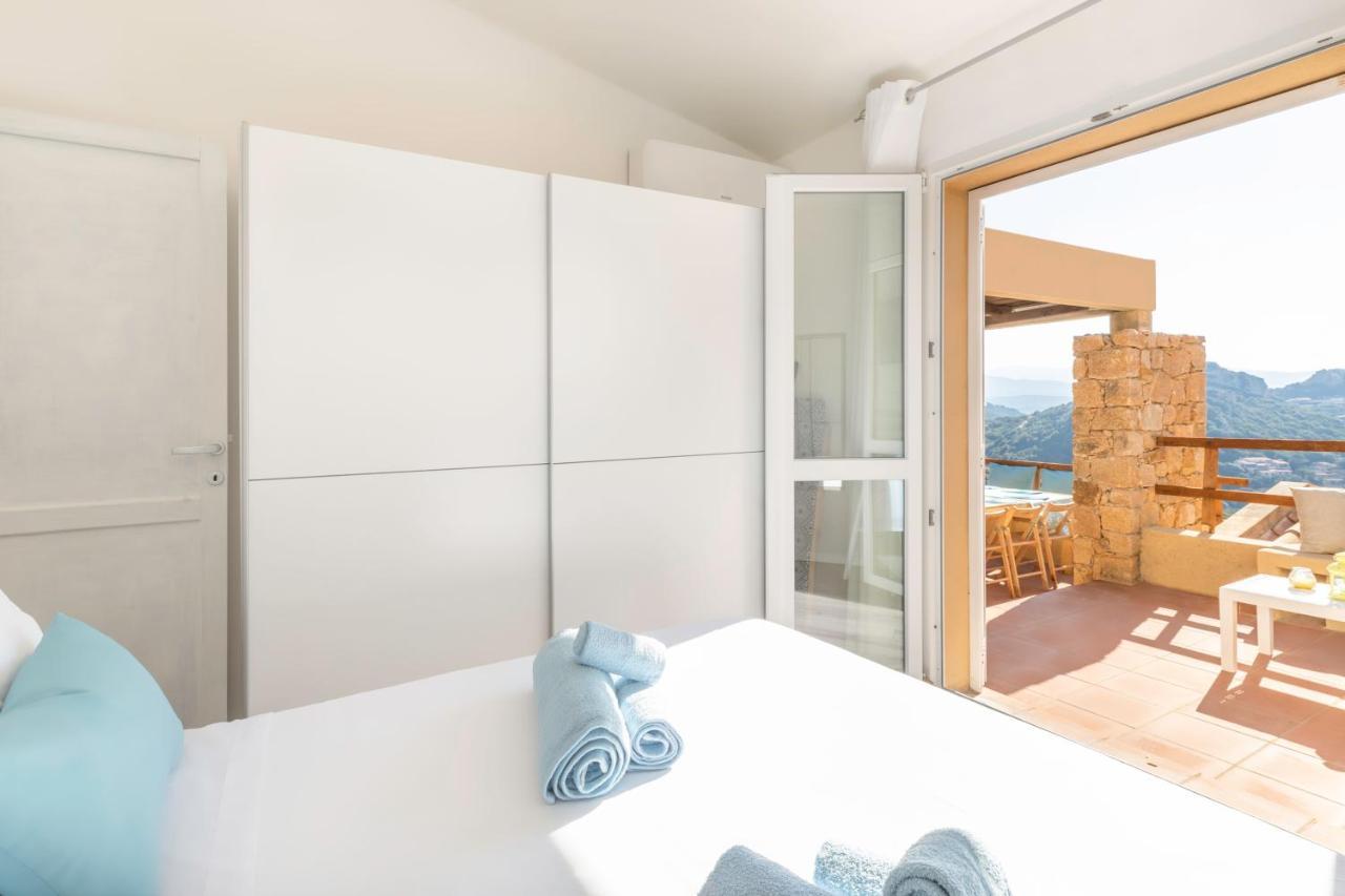 Villa Esmeralda - Free Wifi - With Swimming Pool Costa Paradiso Exterior photo