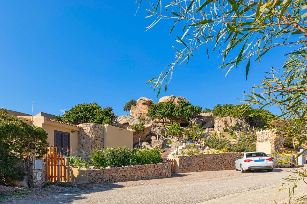 Villa Esmeralda - Free Wifi - With Swimming Pool Costa Paradiso Exterior photo